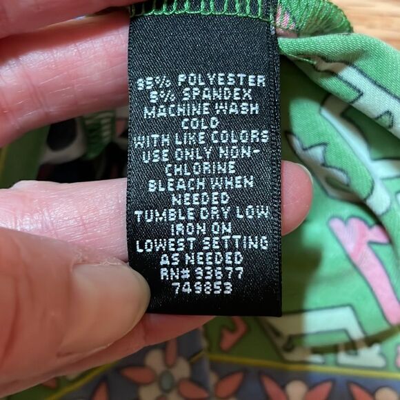 Nicole Miller Sleeveless Shift Dress, green geometric, size small - Picture 4 of 7